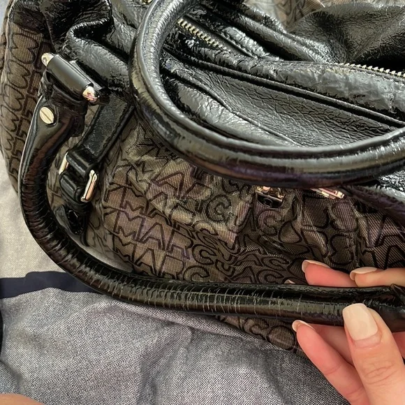 Marc by Marc Jacobs Handbag - Picture 8 of 10